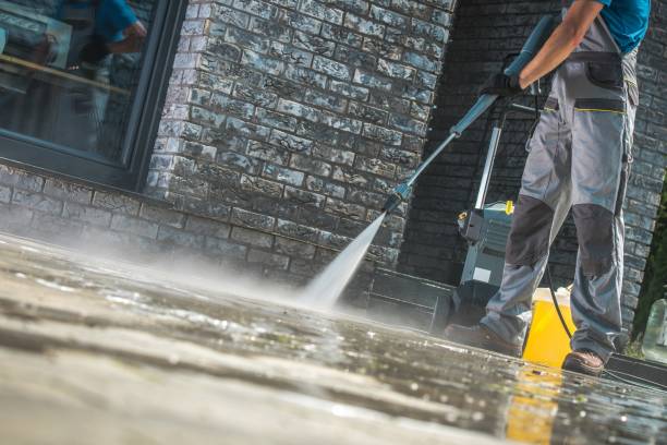 Best Sign and Awning Cleaning  in Mcdonald, OH